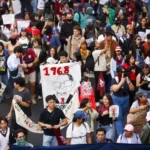 diversos-contingentes-reunieron-previo-marcha